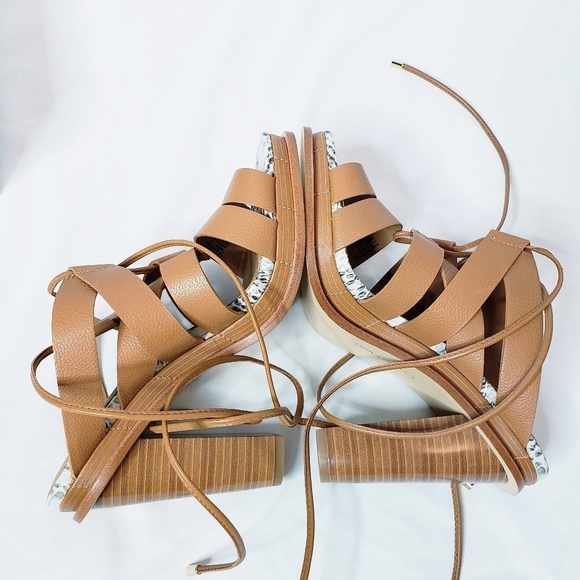 NIB Calvin Klein Panelope Toscana Strappy Sandals Lace Up Heels - Picture 5 of 12